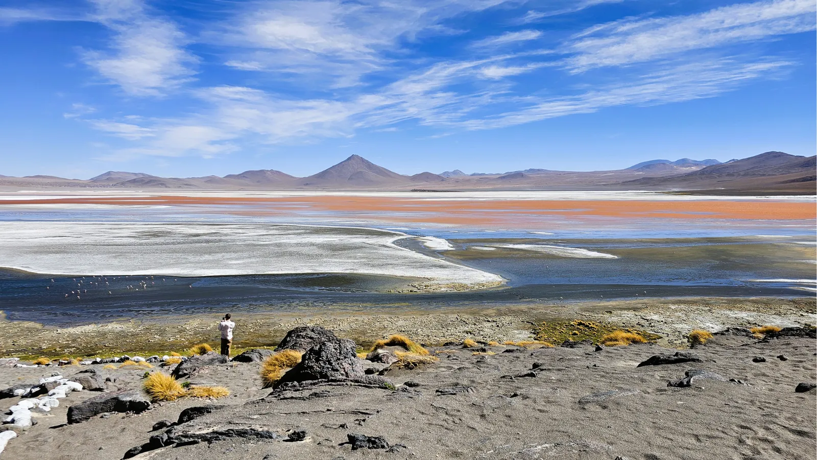 Colorada Lagoon - Uyuni tour from San Pedro
