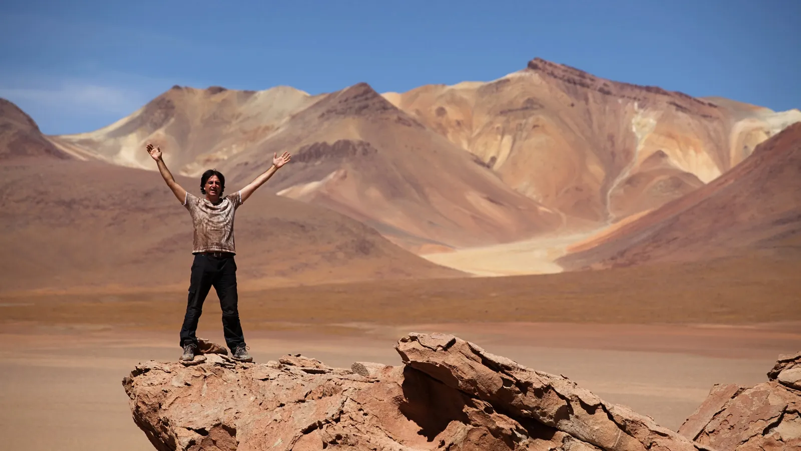 Eduardo Avaroa Reserve and surreslistic deserts