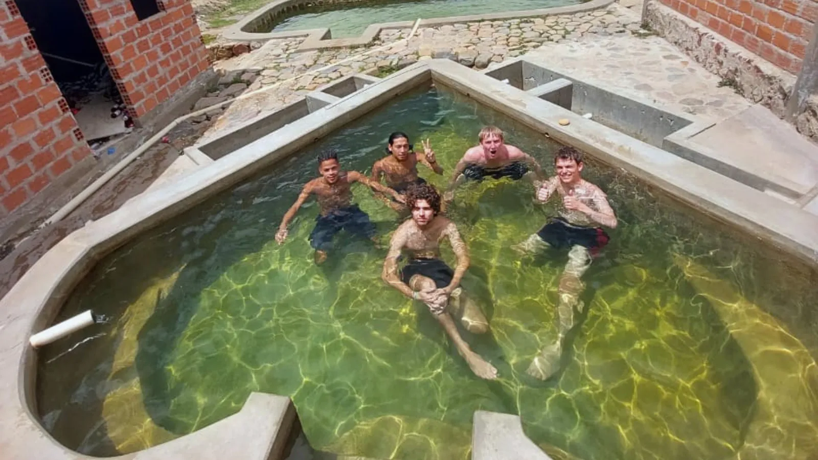 Tomave hotsprings