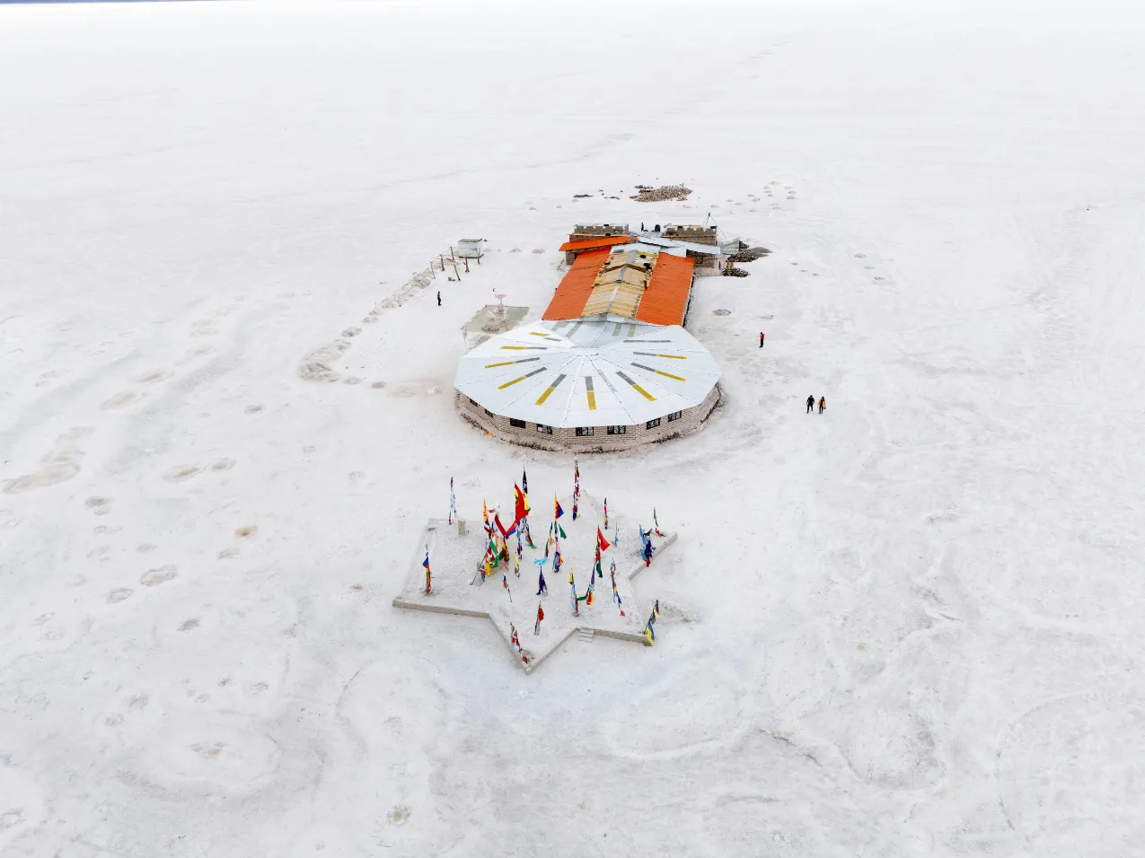 Salt Hotel